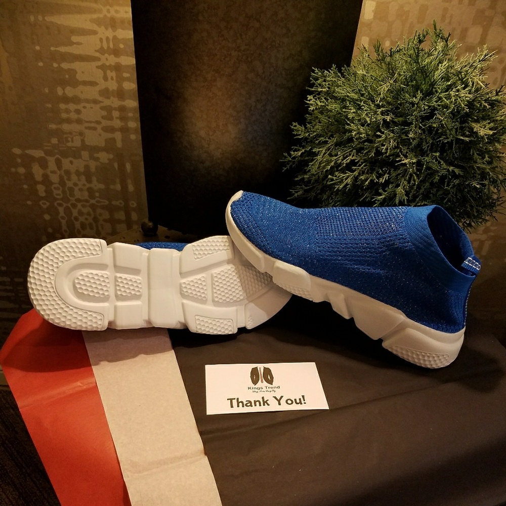 NEW Men's Lightweight Breathable Running Shoes